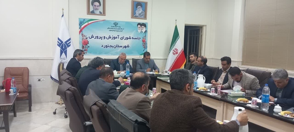 ارتقای سطح علمی دانشآموزان با آرمانهای انقلاب اسلامی