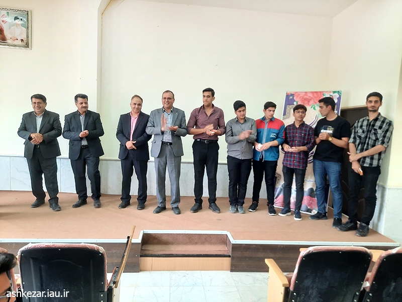 نتایج سومین المپیاد تخصصی برق دانشگاه آزاد اشکذر اعلام شد نتایج سومین المپیاد تخصصی برق دانشگاه آزاد اشکذر اعلام شد