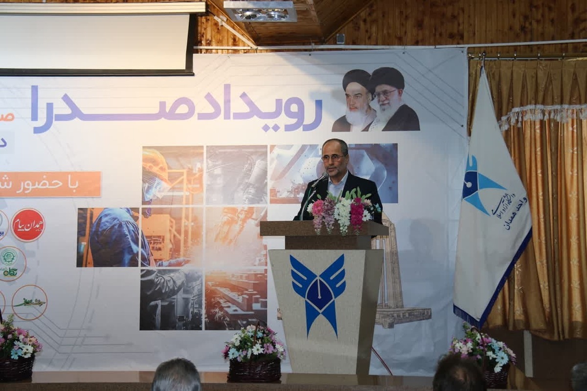 ایجاد اشتغال پایدار از مسیر اتصال دانشگاه و صنعت میگذرد