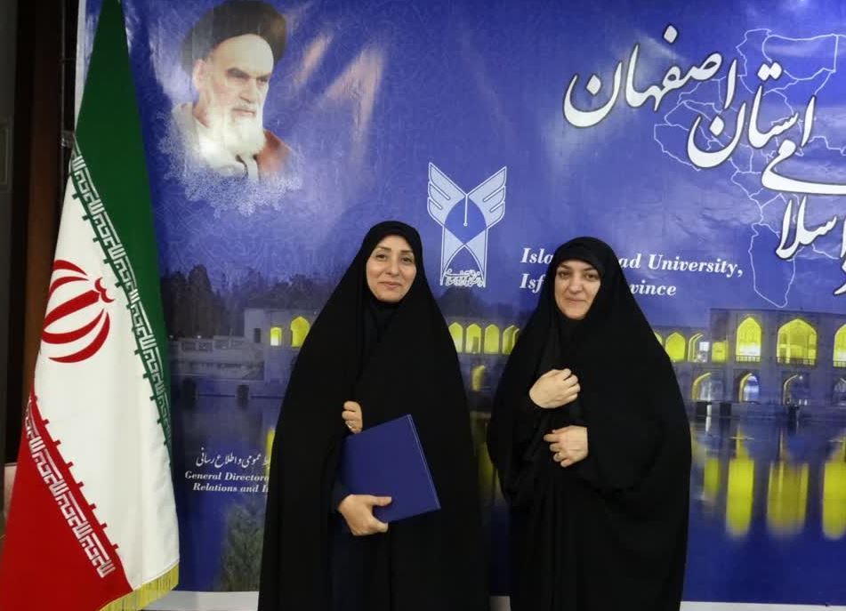 طهرانچی: بانوان باید برای نقشآفرینیهای جدی در جامعه آماده شوند طهرانچی: بانوان باید برای نقشآفرینیهای جدی در جامعه آماده شوند