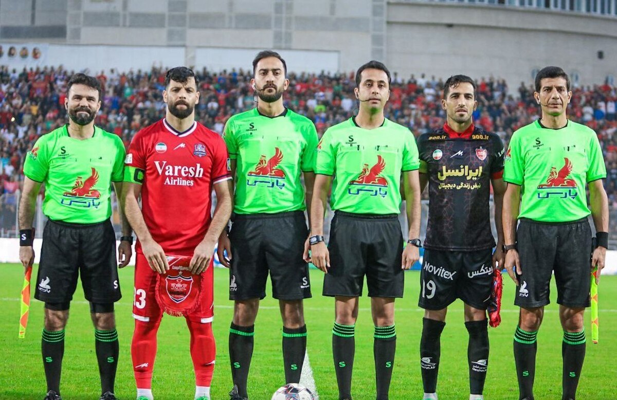 دیدگاه کارشناس در مورد قضاوت بنیادی فر در بازی نساجی و پرسپولیس