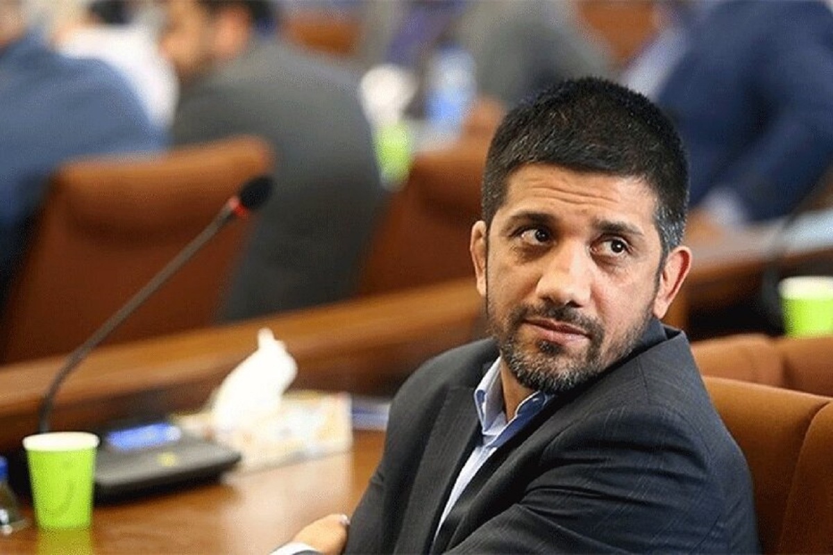 دبیر: درباره یزدانی به وقتش صحبت میکنم مهم این است بدنه دولت ورزش را در حد قرمز و آبی نبینند