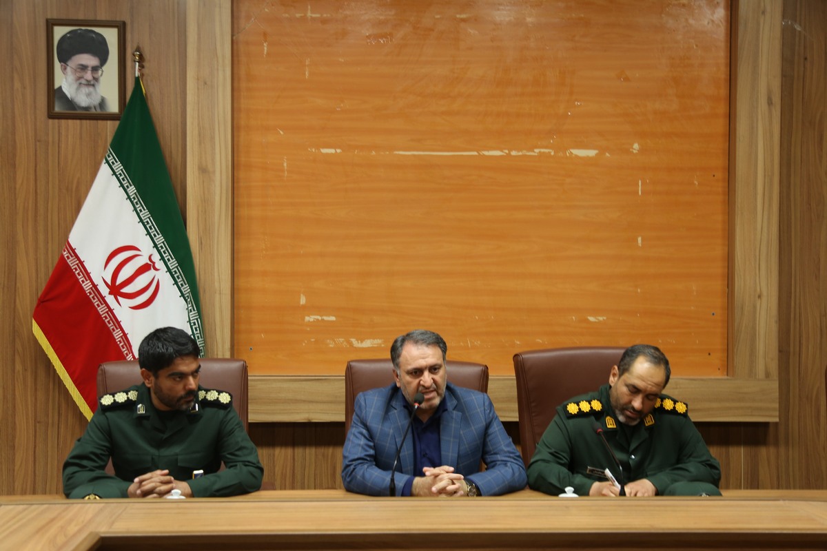 عزت جمهوری اسلامی حاصل رشادت سپاه پاسداران و نیروهای مسلح است