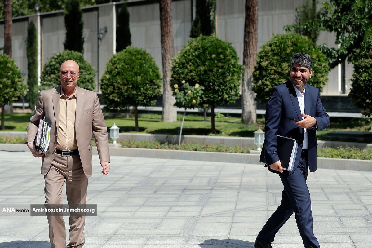 وزیر علوم: دانشگاههای کمدانشجو ادغام میشوند