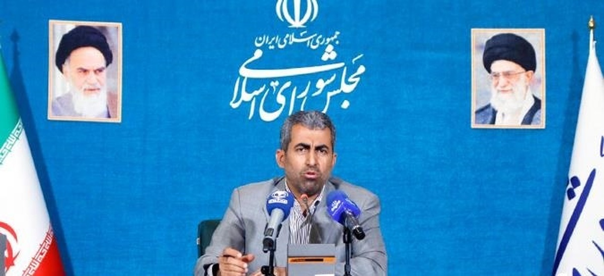 پورابراهیمی: مجلس به دنبال اصلاح و تغییر سیاستهای ارزی بانک مرکزی است