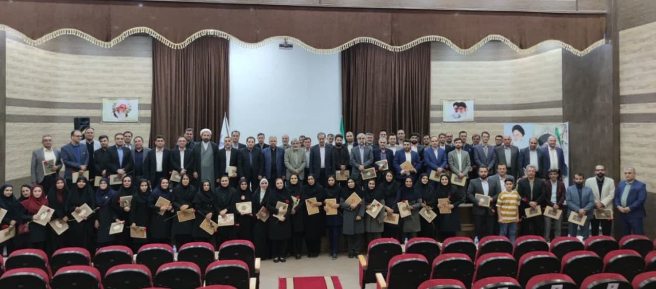 معلم باید متصل به دو صفت اخلاق و علم باشد معلم باید متصل به دو صفت اخلاق و علم باشد