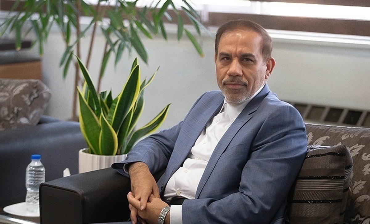 یکی از سه حکم قطعی «صادق زیباکلام» اجرایی شده است