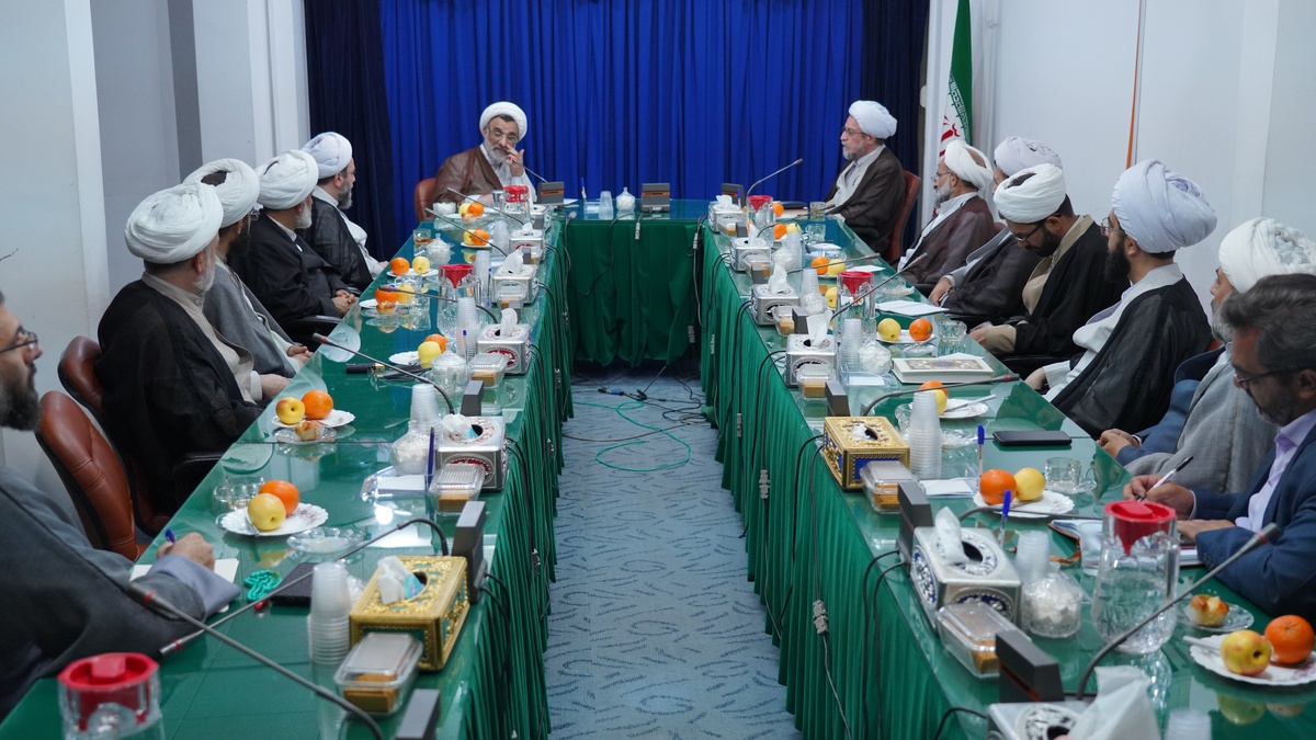 خسروپناه: چگونگی تبدیل نظریه علوم انسانی به فناوری نیاز امروز جامعه است