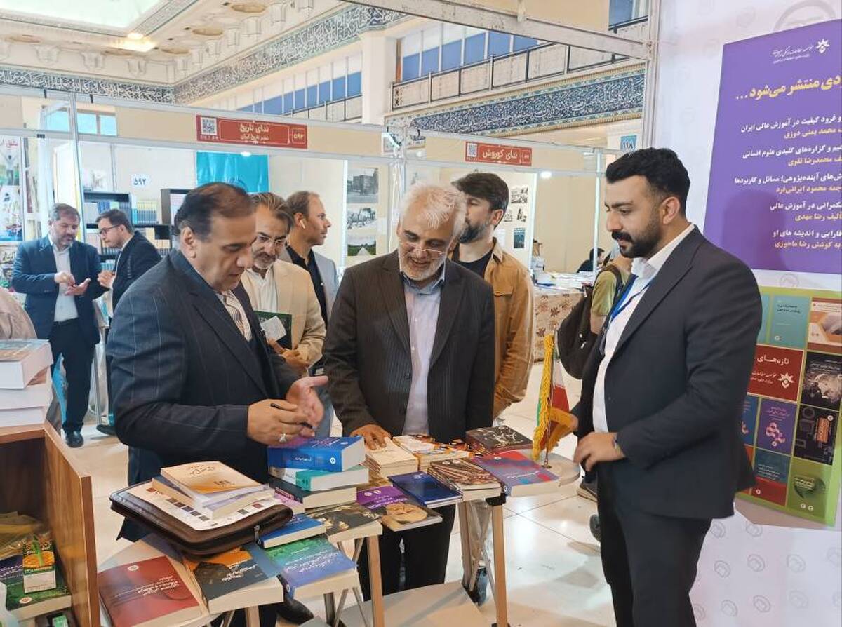 باید برای تناسب نهضت ترجمه و تألیف فکری کرد