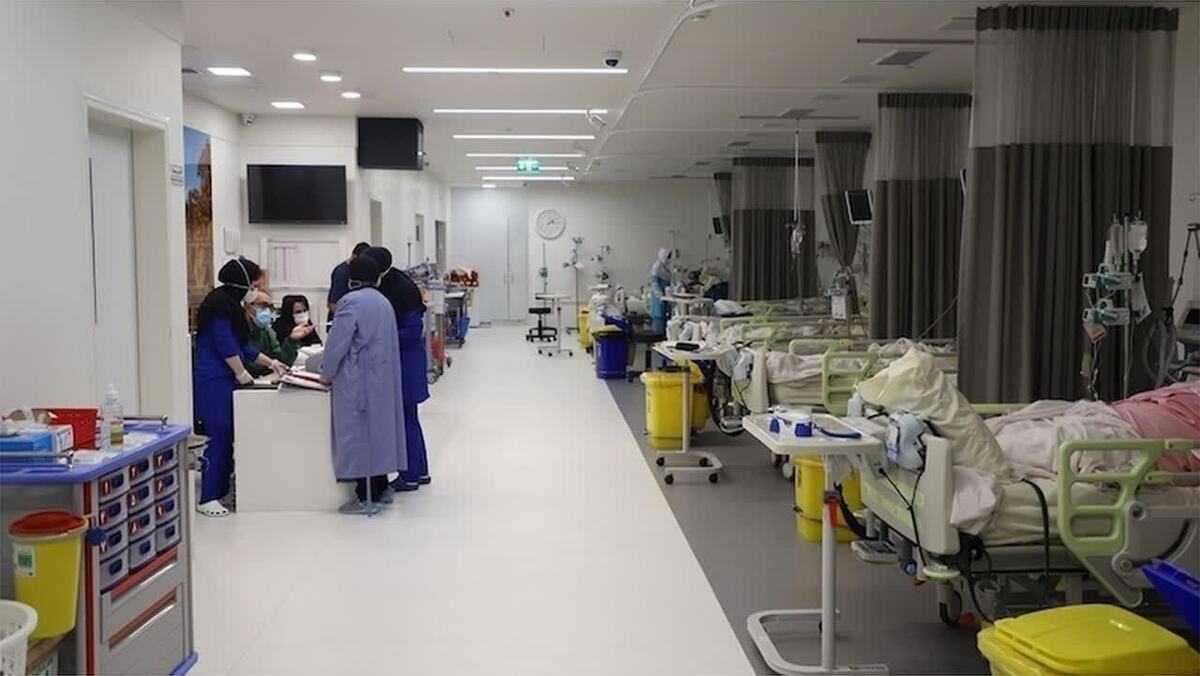 انتقاد از رفتار پادگانی با رزیدنتها کمبود پزشک در برخی درمانگاههای کشور بهویژه تهران