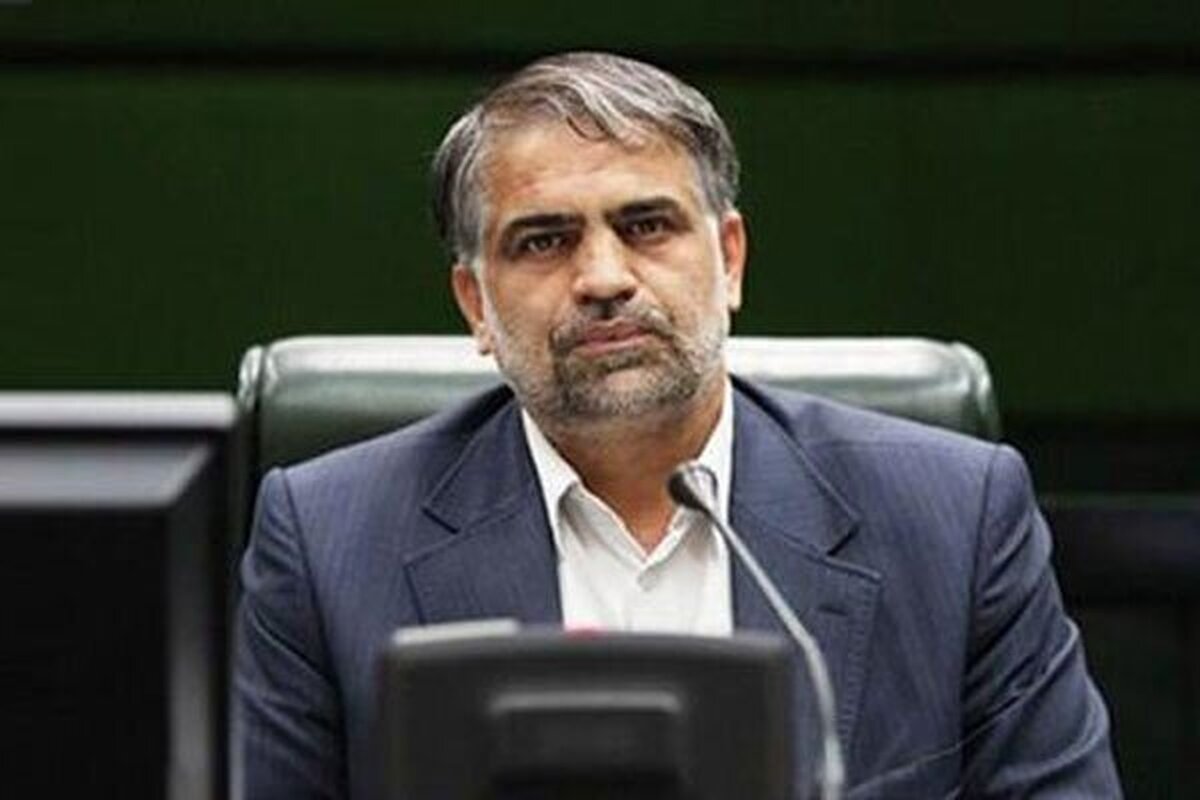 شهرداری گزارش خوبی از سفر به چین ارائه کرد/فکری به حال ساختمانهای فرسوده اطراف مجلس کنید