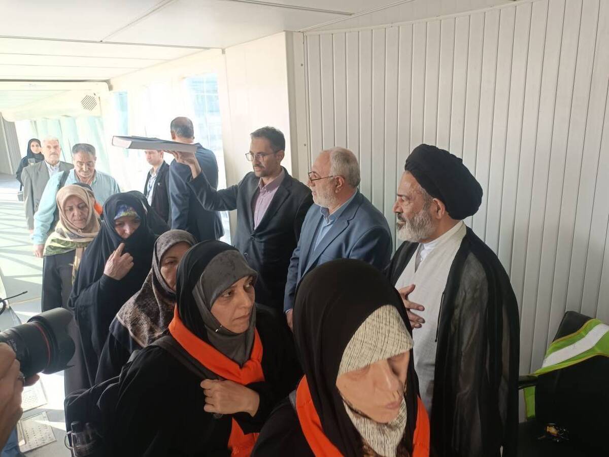 سرپرست حجاج ایرانی به سرزمین وحی عزیمت کرد