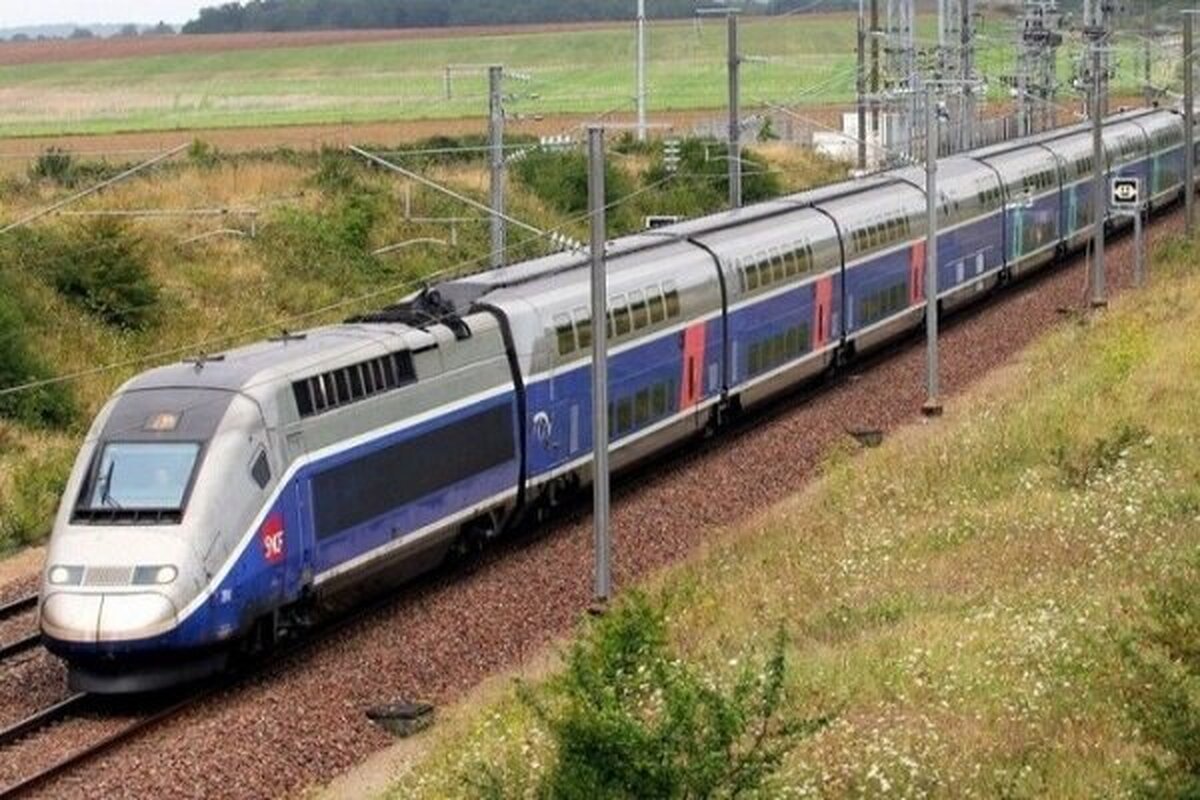 واکاوی طرح برقی کردن خط ریلی گرمسار-اینچه‌برون