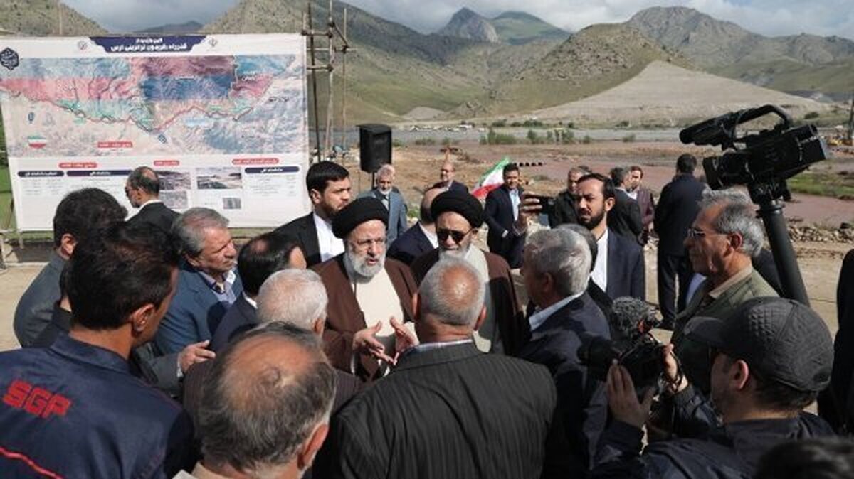 بازدید رئیسی از پروژه ترانزیتی جاده‌ای و ریلی ارس به‌عنوان بخشی از کریدور شرق_غرب