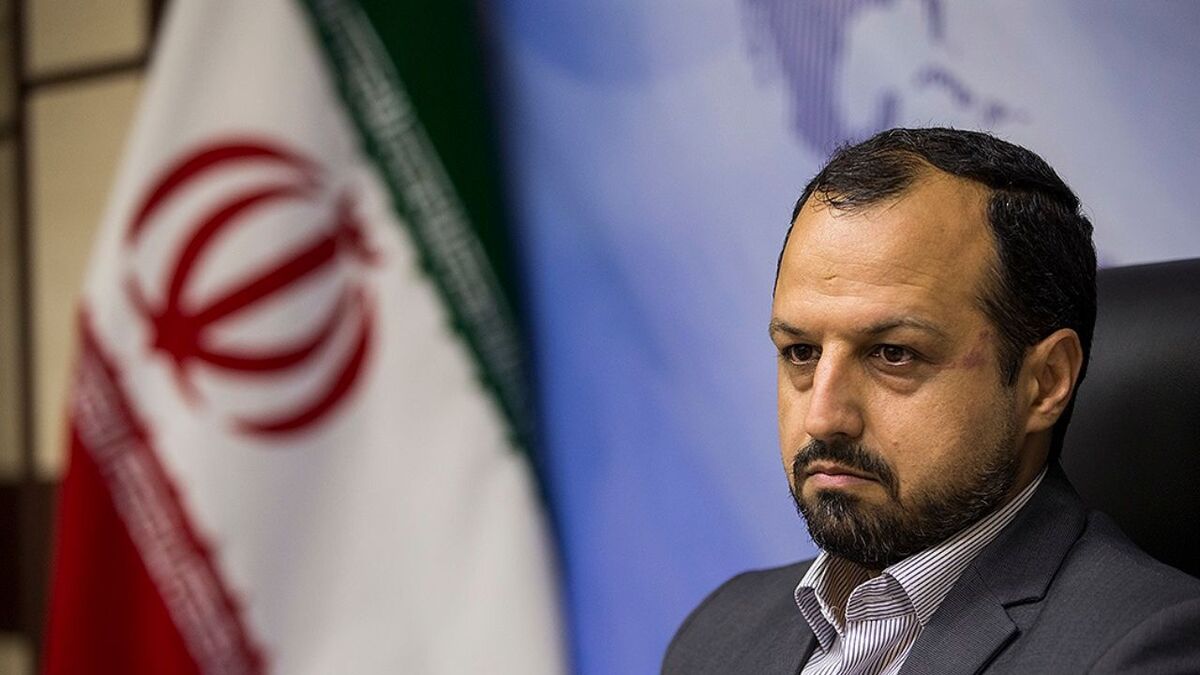 حقوق کارکنان و یارانه پرداخت شد  مشکلی در تامین مالی، کالا‌های اساسی و سوخت نداریم