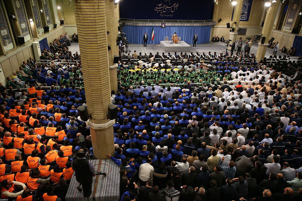 کارگران به دیدار رهبر انقلاب می‌روند ‌
