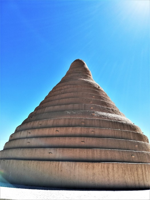 اختراعی با قدمت دوهزار سال| یخچالهایی در دل کویر اختراعی با قدمت دوهزار سال| یخچالهایی در دل کویر