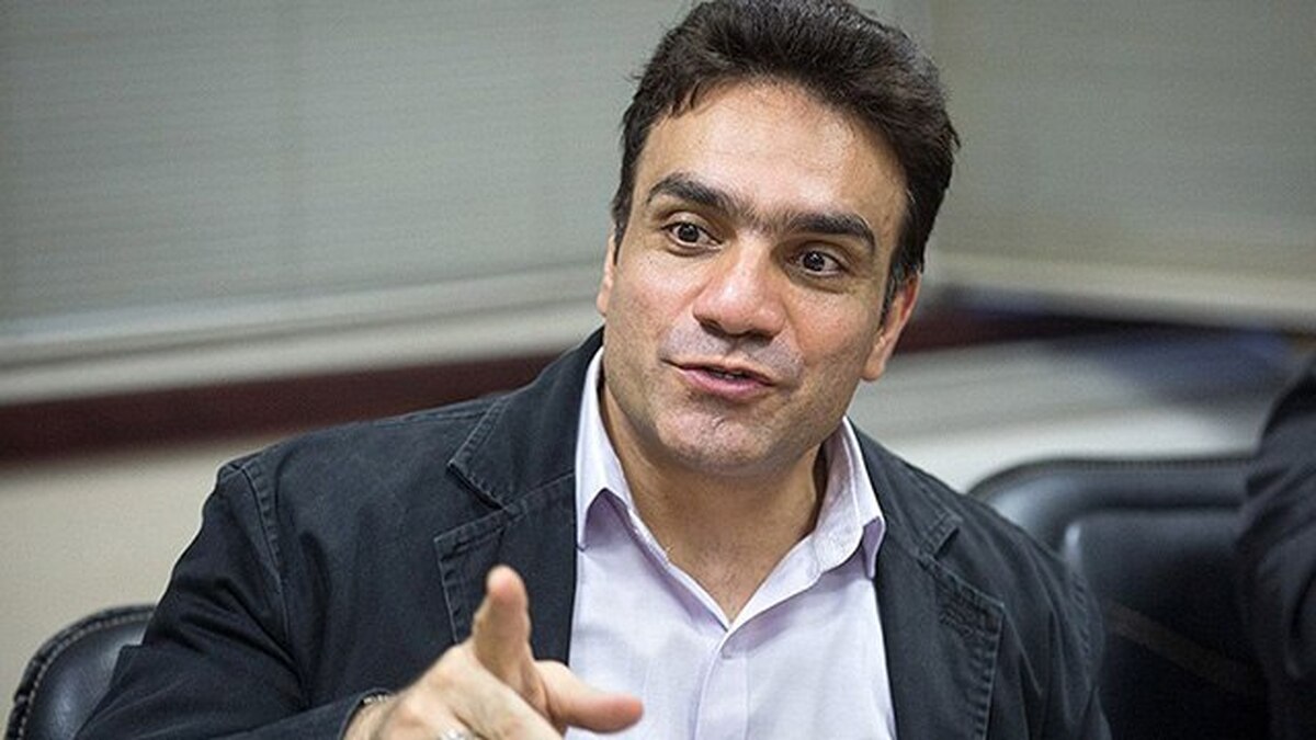 عدهای با پُز روشنفکری مانع تحقق جوانی جمعیت هستند این قشر به آیندگان ظلم میکنند