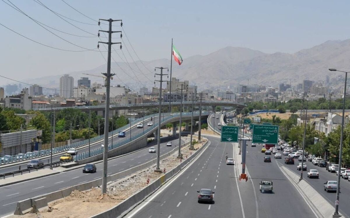 عملیات عمرانی بهسازی بزرگراه شهید باقری در منطقه ۸