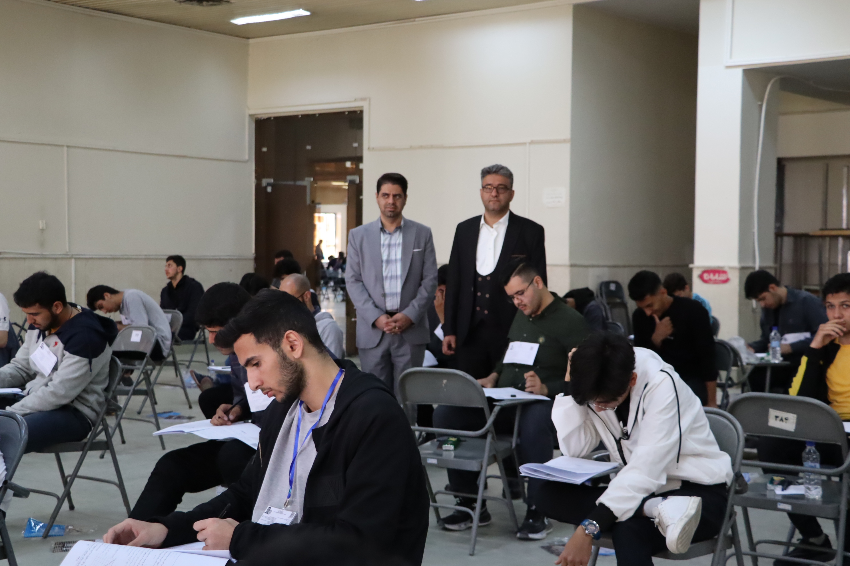 ماراتُن علمی متقاضیان آزمون سراسری برای تصاحب صندلی‌های دانشگاه‌ها