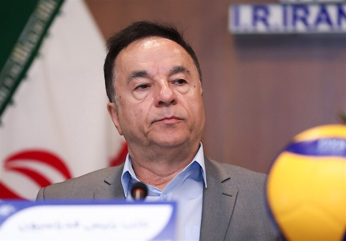 مرادی: برای انتخاب سرمربی تیم ملی یک ماراتن را پشت سر گذاشتیم حالا زمان غلط و ایراد گرفتن و این که چه کسی هست یا نه، نیست!
