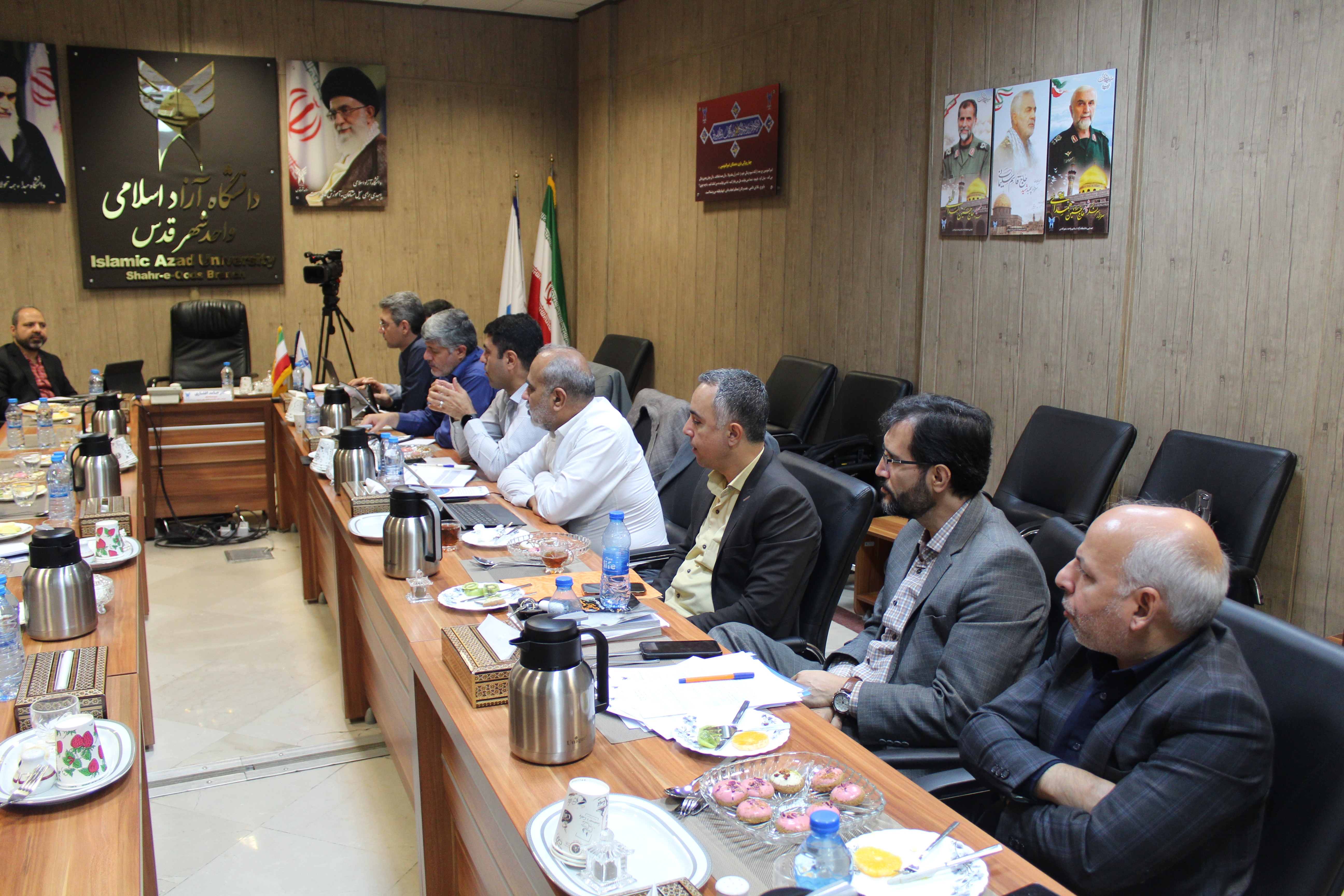 طرح استفاده از انرژی خورشیدی در دانشگاه آزاد شهرقدس عملیاتی می‌شود