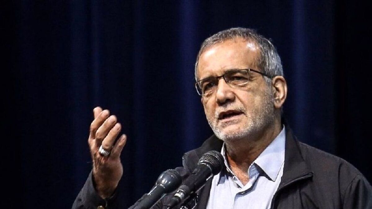 پزشکیان: از روز قبل از حادثه هشدار نارنجی داده بودند نمیدانم چرا در آن هوا پرواز کردند