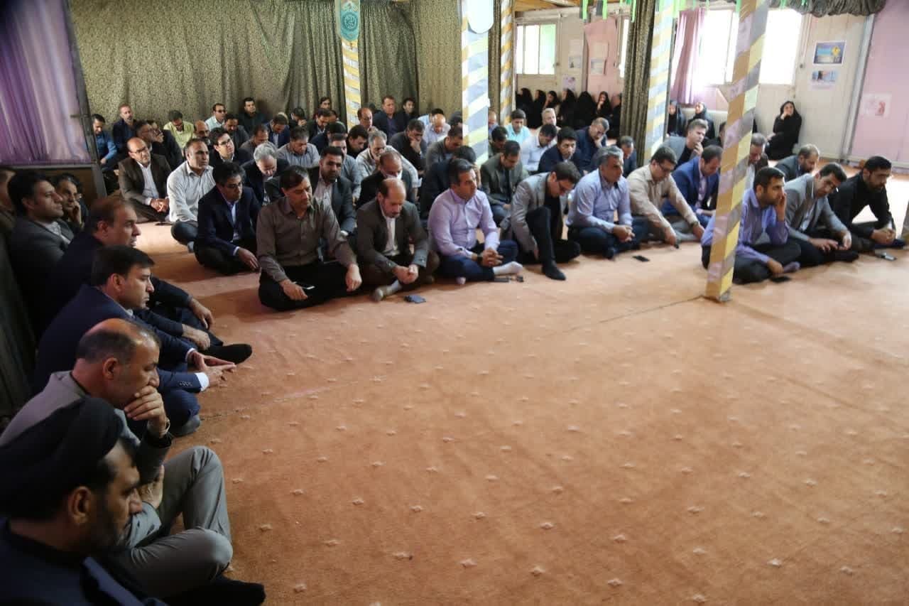 گزارش یادبود در واحدهای دانشگاهی/////////////// گزارش یادبود در واحدهای دانشگاهی///////////////