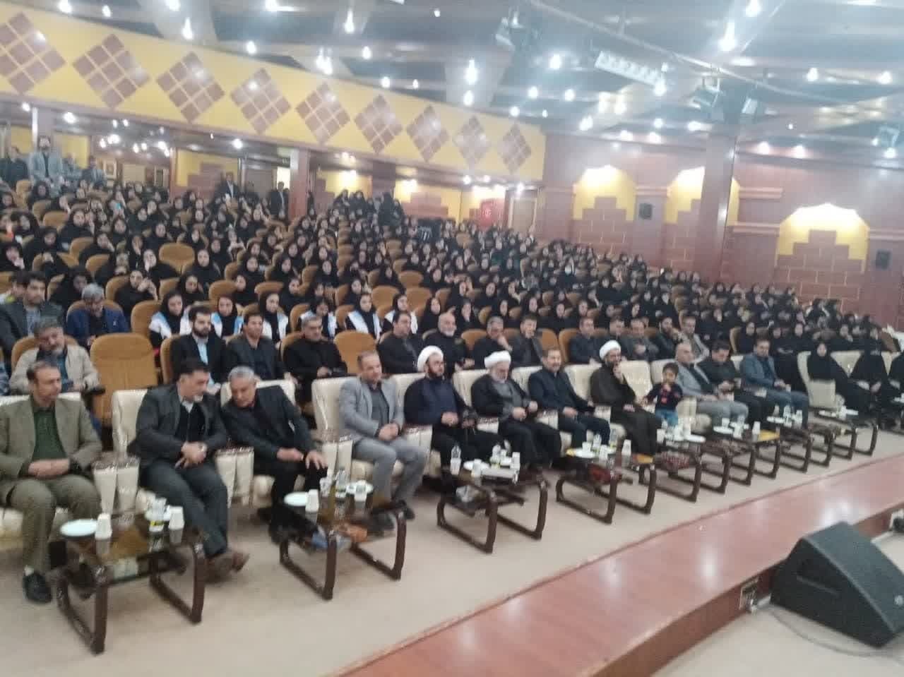 گزارش یادبود در واحدهای دانشگاهی/////////////// گزارش یادبود در واحدهای دانشگاهی///////////////