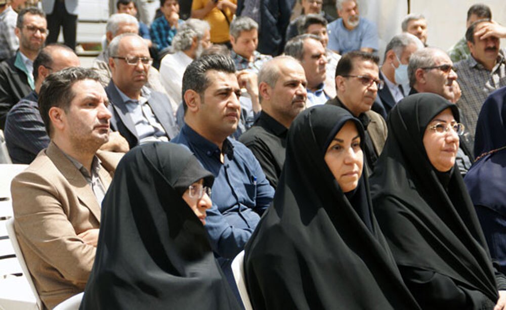 خراسانی و هم خادم رضا هم خادم المله/ دانشگاه آزاد در سوگ «شهدا خدمت» خراسانی و هم خادم رضا هم خادم المله/ دانشگاه آزاد در سوگ «شهدا خدمت»