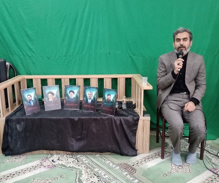 خراسانی و هم خادم رضا هم خادم المله/ دانشگاه آزاد در سوگ «شهدا خدمت» خراسانی و هم خادم رضا هم خادم المله/ دانشگاه آزاد در سوگ «شهدا خدمت»