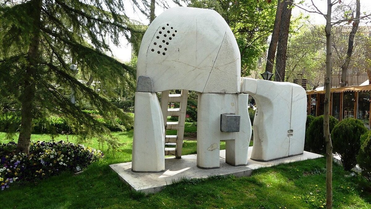 کارکرد مجسمه‌ها در شهر؛ از هویت‌بخشی تا ایجاد حس مکان