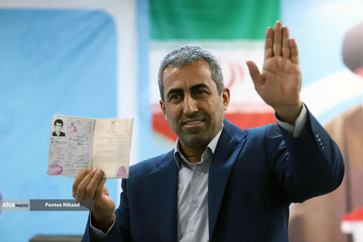 پورابراهیمی در انتخابات ریاست جمهوری ثبتنام کرد/ هیچ اولویتی مهمتر از حل مشکل معیشتی نیست