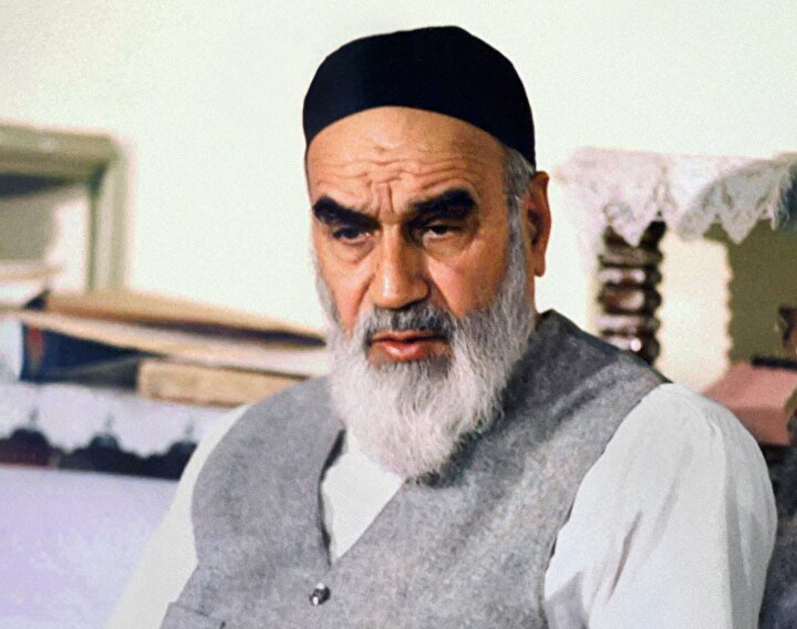 با مردی که از فراسوی باور ما میآمد/ این شیخ را نگین کنید