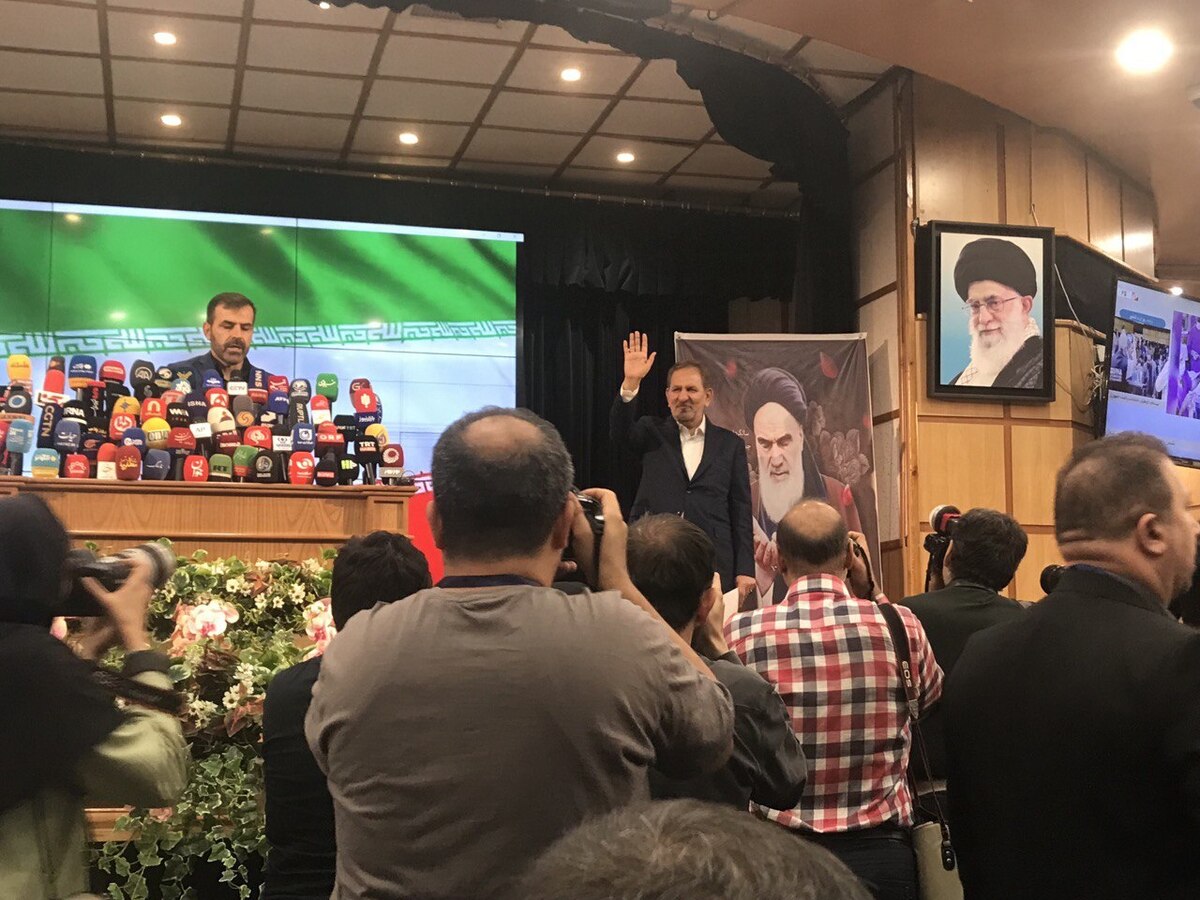 اسحاق جهانگیری در انتخابات ریاست جمهوری ثبتنام کرد/ من اصلاحطلبم ولی ملی فکر میکنم