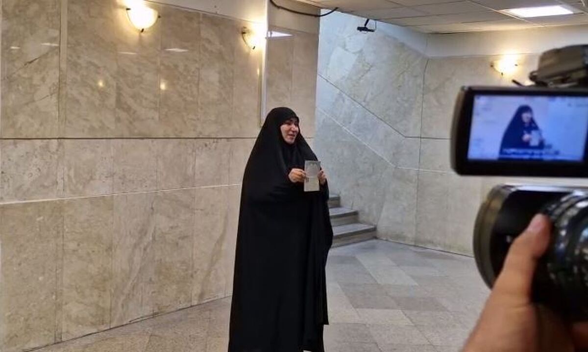 هاجر چنارانی در انتخابات ریاست جمهوری ثبتنام کرد