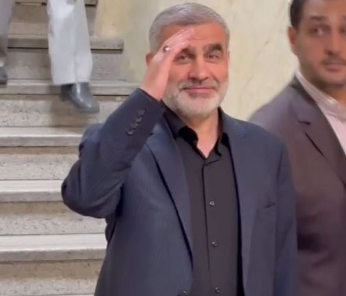 علی نیکزاد در انتخابات ریاست جمهوری ثبتنام کرد من نظریهپرداز نیستم، مهندس عمران و آبادانی هستم