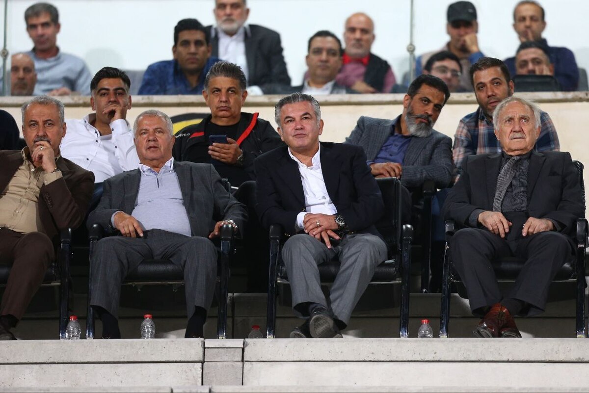باشگاه پرسپولیس دلیل خروج پروین با آمبولانس از ورزشگاه آزادی را اعلام کرد