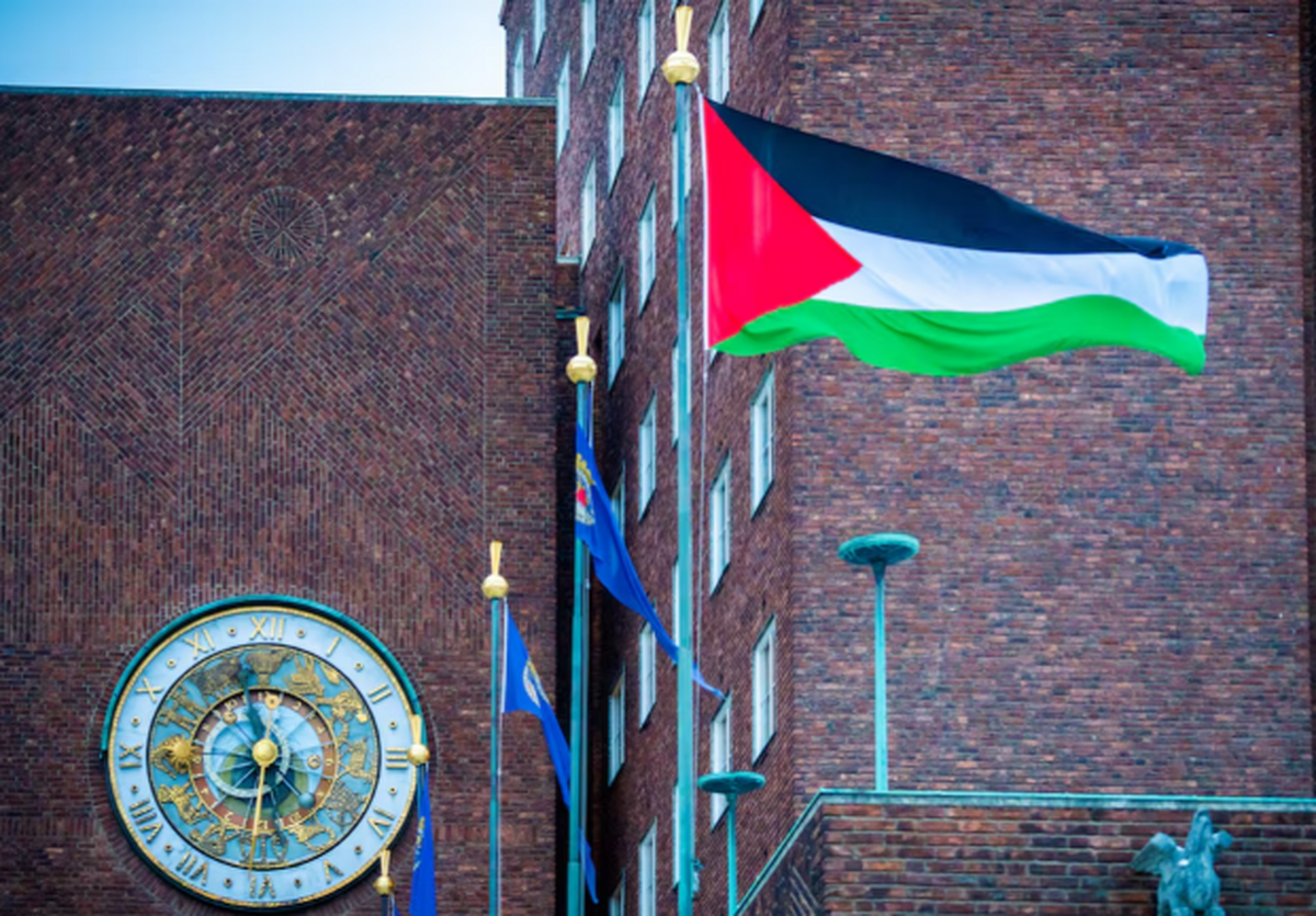 به رسمیت شناختن کشور فلسطین از سوی نروژ و ایرلند وزیر صهیونیست واکنش نشان داد