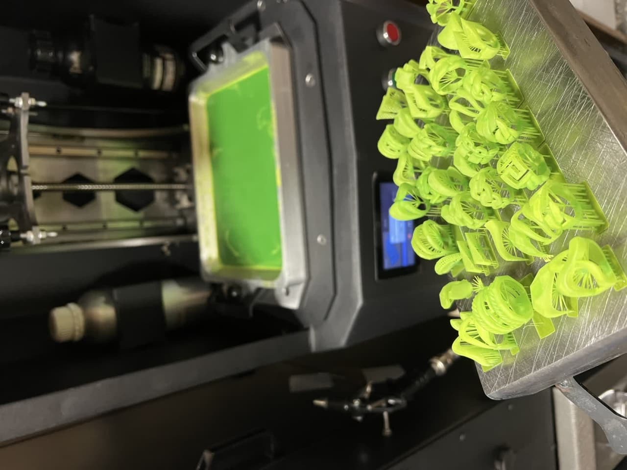 ساخت محصولی فناورانه که هزینه‌ تولید زیورآلات را کاهش می‌دهد/ تکنولوژی‌ پرینت سه‌بُعدی بومی‌سازی شد