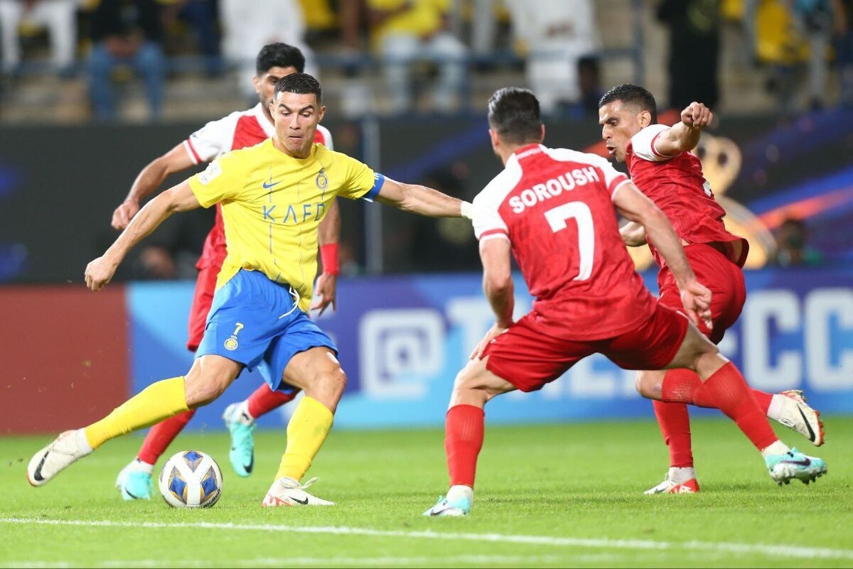 درخشان: باشگاه تا آخر هفته منتظر اوسمار بماند با قانون سقف بودجه پرسپولیس به لیگ نخبگان نرود بهتر است