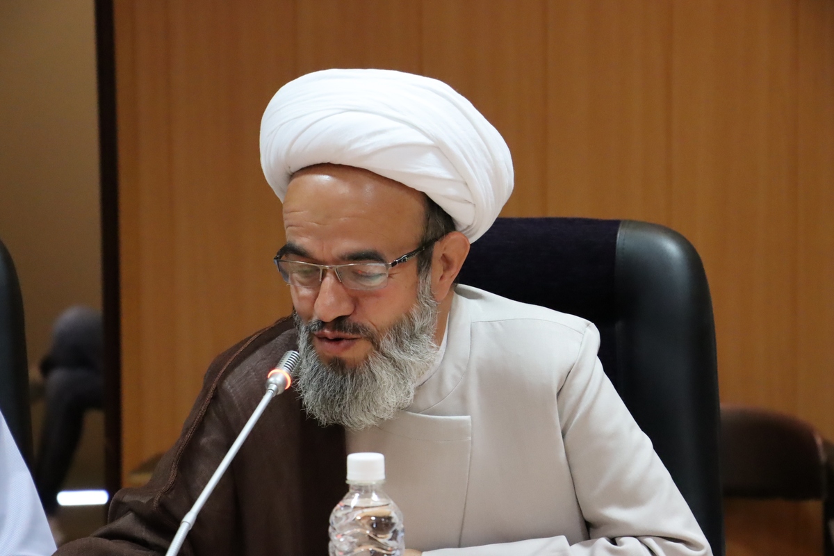 بیش از ۹۰ درصد محتوای علوم انسانی غیربومی است