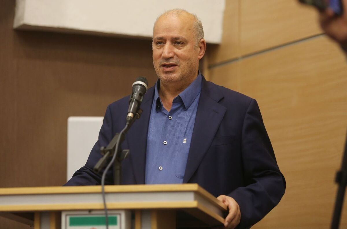 تاج: خدا رحم کرد امسال در ورزشگاه ها اتفاقی نیفتاد 3000 مربی با مدرک A داریم!+ فیلم