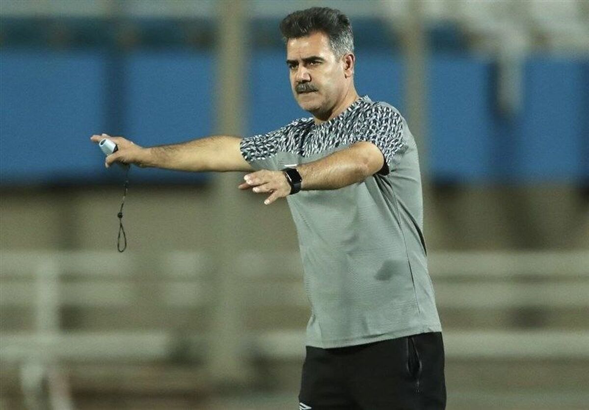 پورموسوی از سرمربیگری استقلال خوزستان کناره گیری کرد