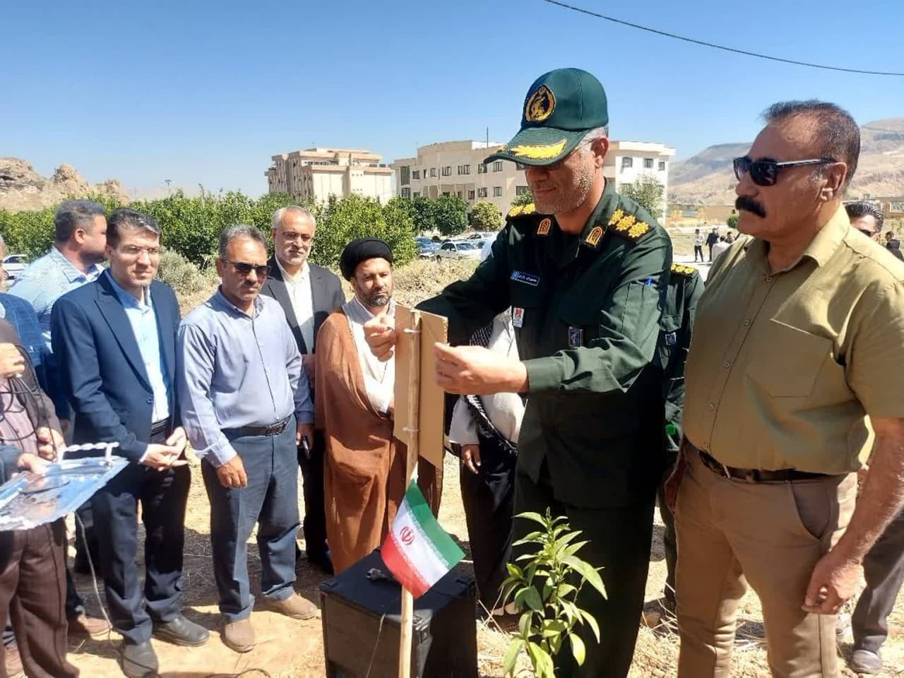 رونمایی از باغ ۷۸۱ شهید شهرستان&zwnj;های ممسنی و رستم در دانشگاه آزاد اسلامی