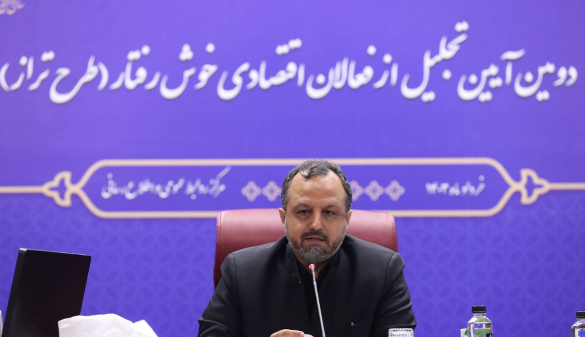 خاندوزی: رقم سرمایهگذاری خارجی در کشور بیشتر از ۵.۵ میلیارد دلار است
