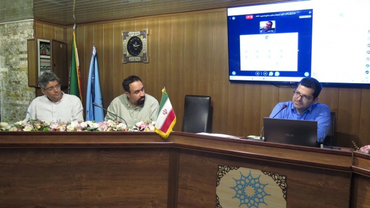 کتاب «قرآن، هرمنوتیک و باطن در تشیع نخستین» بررسی شد
