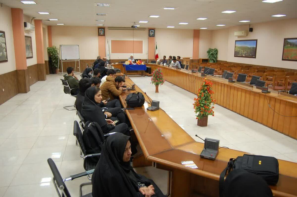 آغاز رقابت ۴۸ تیم از دانشگاه آزاد کازرون در قالب کرسیهای آزاداندیشی