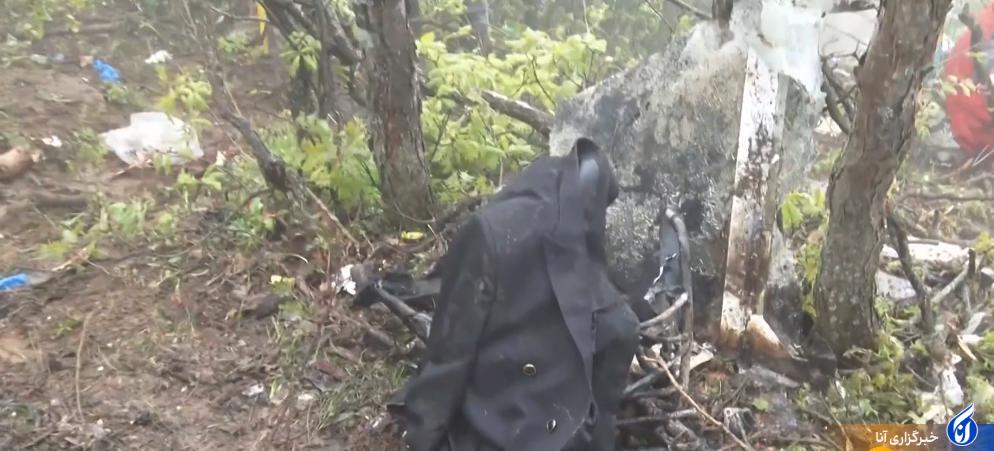 تصاویر دیده نشده از «روایت سانحه» بالگرد/ ۱۵ دقیقه آخر در بالگرد رئیس جمهور چه خبر بود؟ + فیلم کامل تصاویر دیده نشده از «روایت سانحه» بالگرد/ ۱۵ دقیقه آخر در بالگرد رئیس جمهور چه خبر بود؟ + فیلم کامل