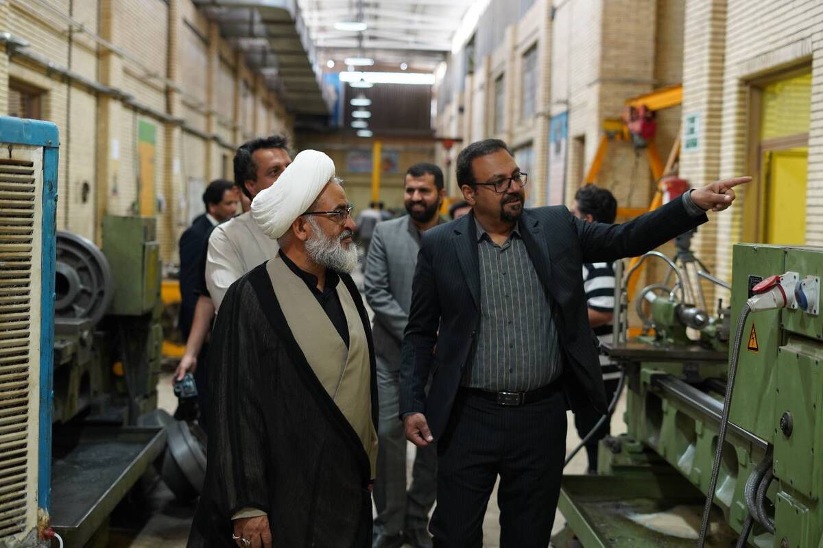امام جمعه سیرجان: نوآوریهای دانشگاه آزاد اسلامی امیدبخش است